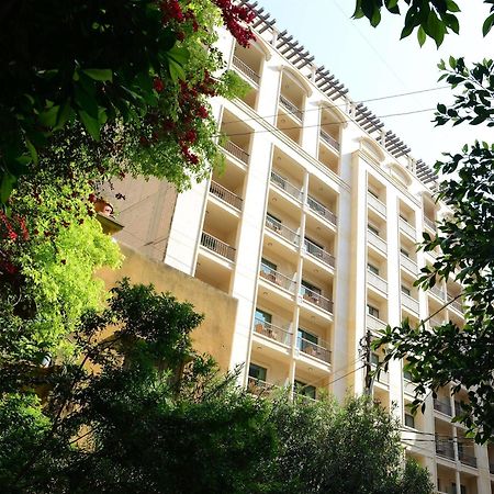 Coral Beirut Al Hamra Hotel Екстериор снимка