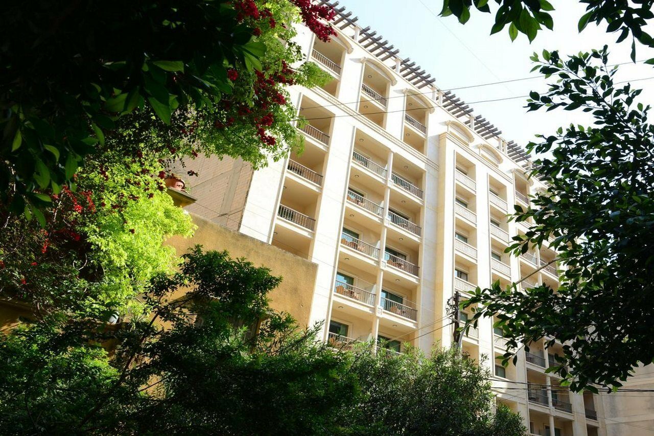 Coral Beirut Al Hamra Hotel Екстериор снимка